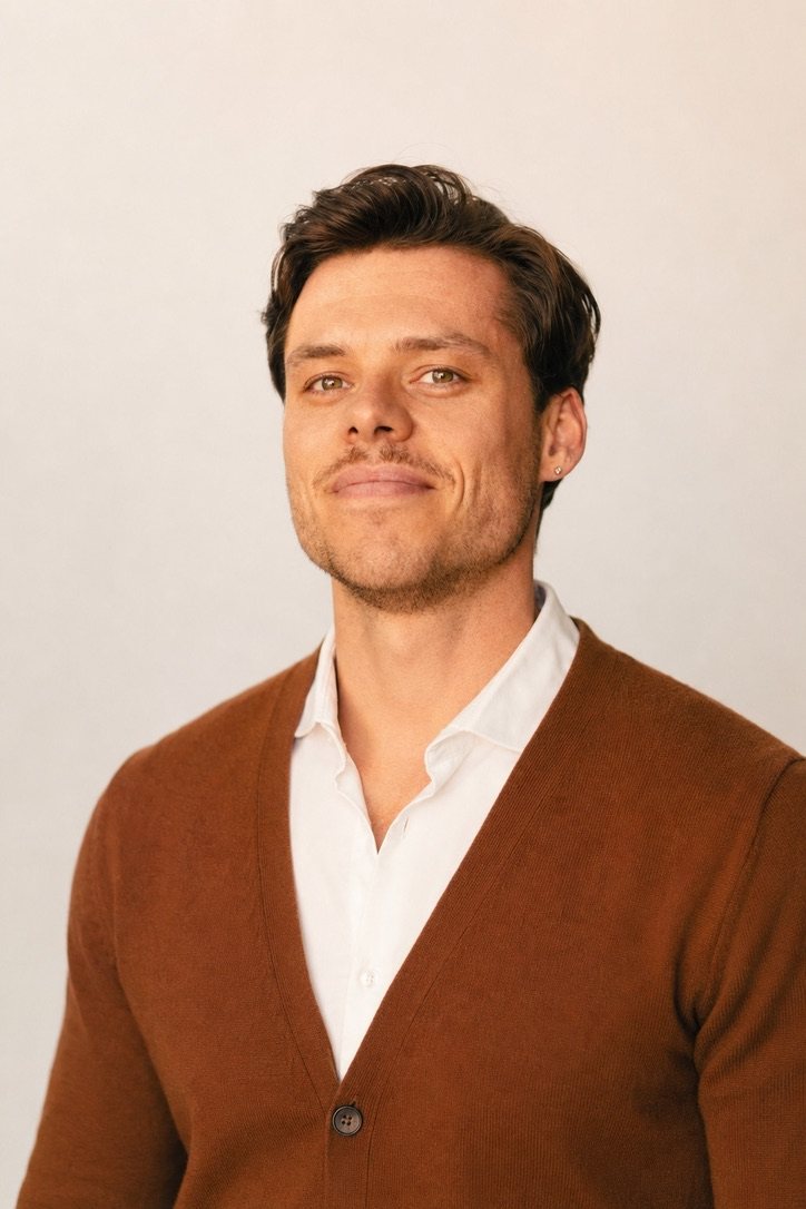 Portrait of Micha van den Herik